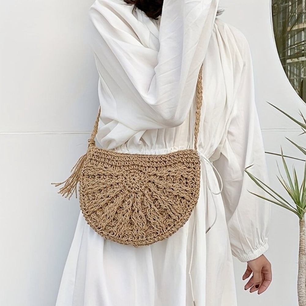 Boho Minimalist Straw Half Round Shoulder Bag